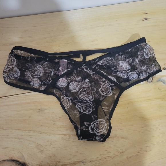 Victoria's secret floral print lace panties Brazilian nwt - Picture 3 of 3